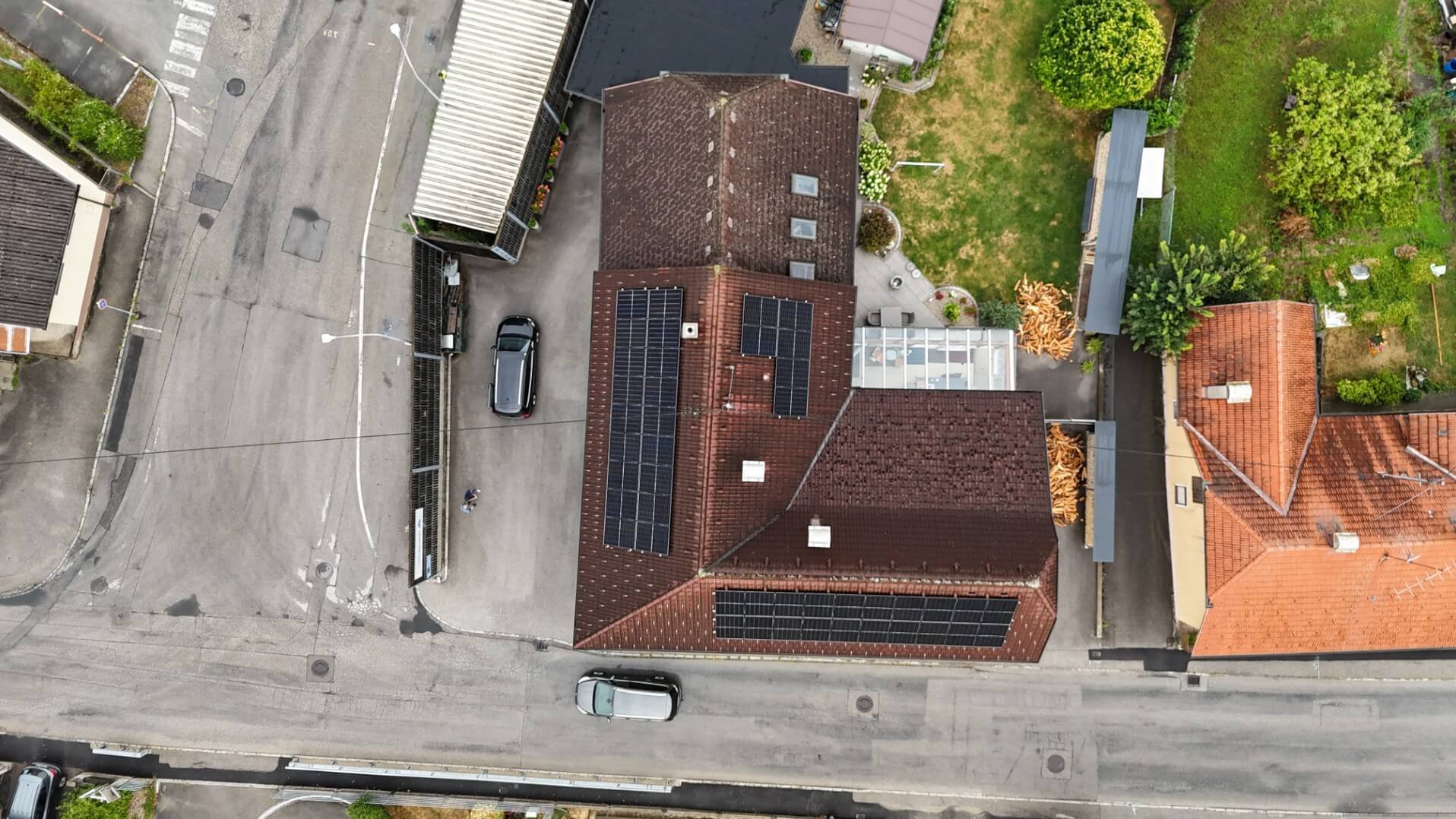 Haus mit Photovoltaik - Eder Wels Haus mit Photovoltaik - Eder Wels